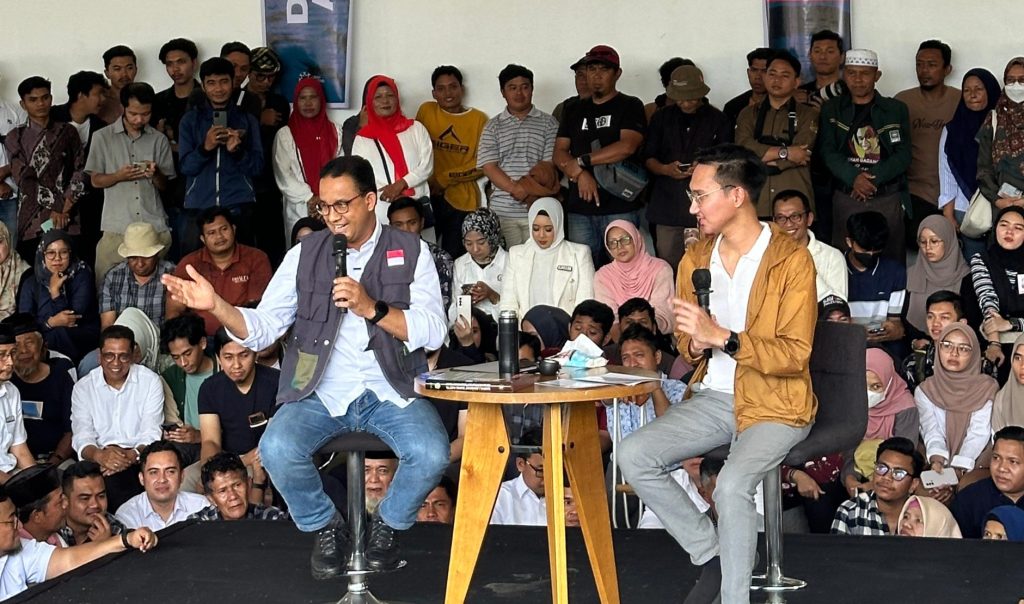 Antusiasme warga Sumatera Barat dalam acara Desak Anies di Lapangan Cindua Mato, Kabupaten Tanah Datar, Rabu (3/1/2024) sangat tinggi.